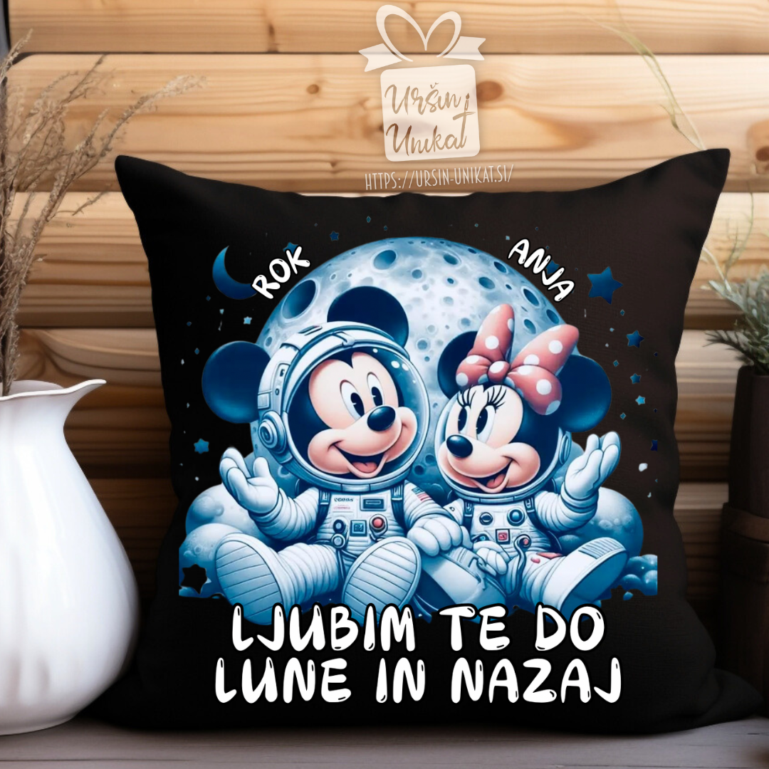 Ljubim te do lune in nazaj- darilo za valentinovo/obletnico (črna blazina)