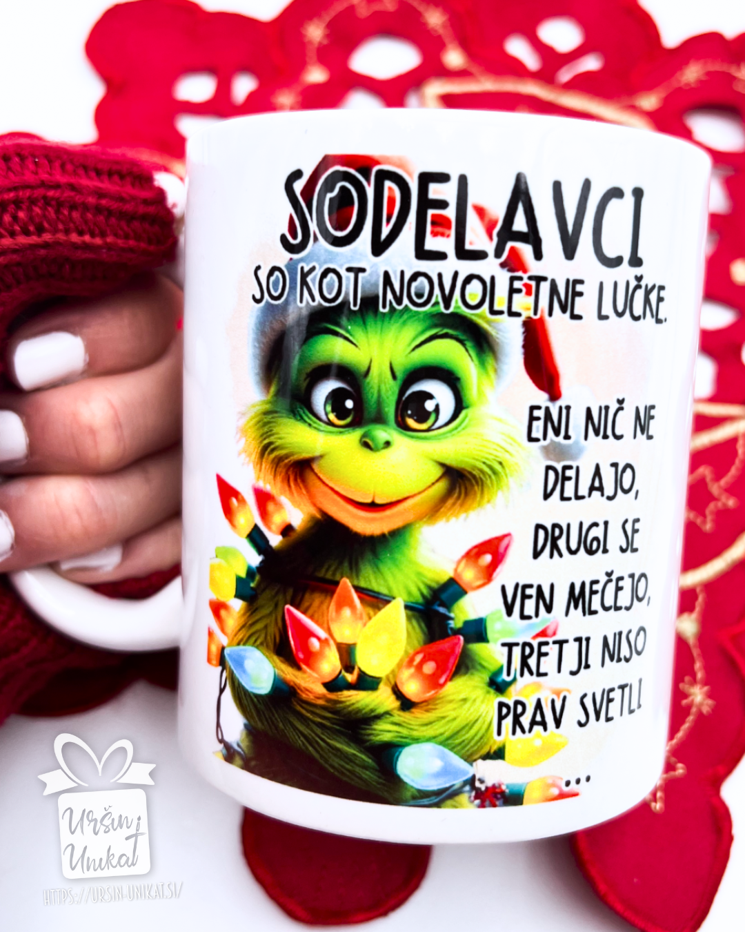 Emajlirana ali keramična skodelica GRINCH - SODELAVCI