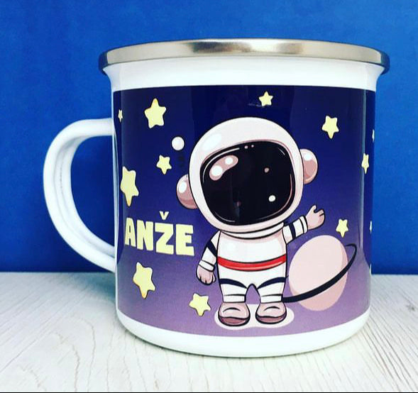EMAJLIRAN ALI PLASTIČEN LONČEK - ASTRONAVT