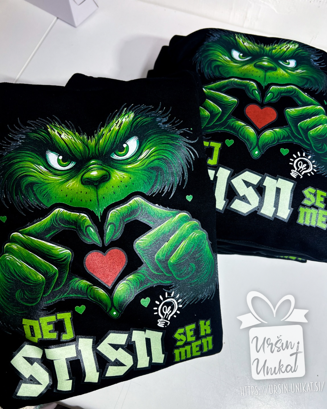 GRINCH HOODIE - Dej stisn se k men - PULOVER  - Božično darilo