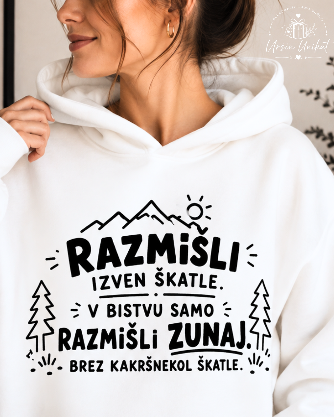 Majica ali hoodie - Razmišli ZUNAJ - darilo za pohodnike