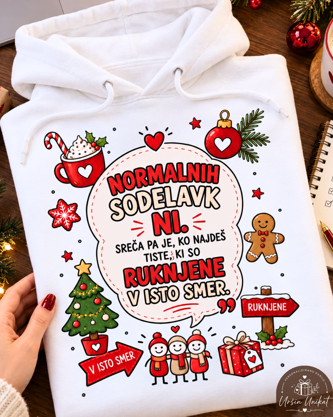 Božična majica/hoodie - Sodelavka - rukenene v isto smer - smešno božično darilo | Uršin unikat